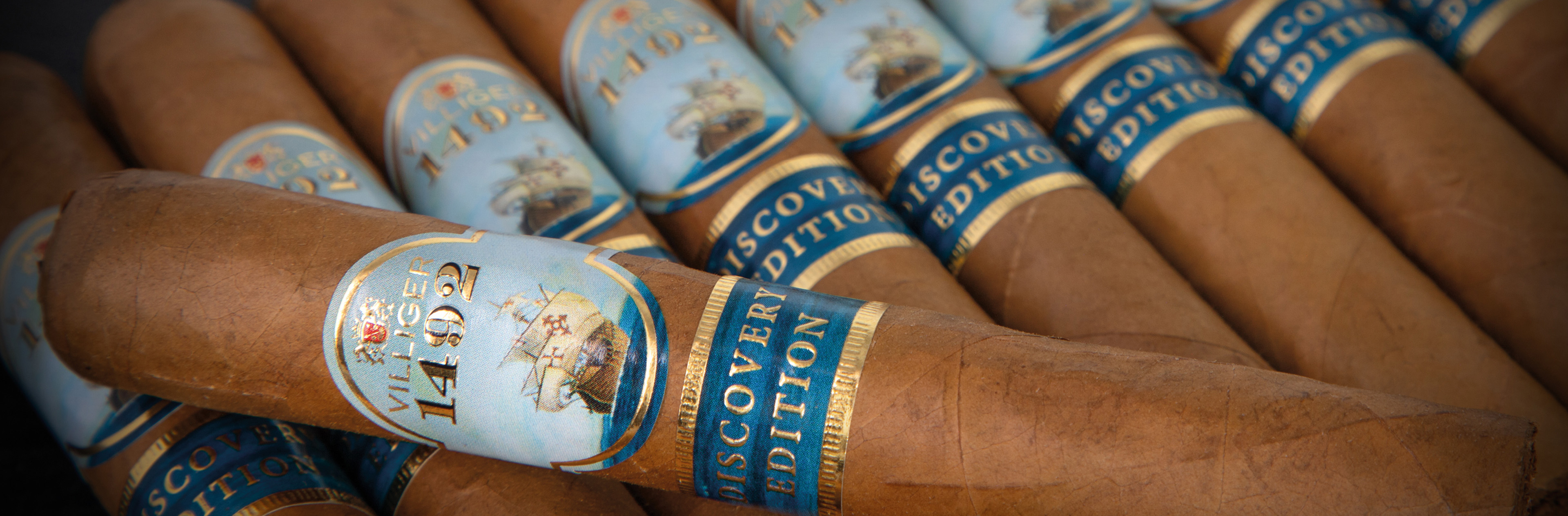 Zigarre, braune Ummantelung, Discovery Edition, Etikettenband, handgefertigt, Zigarren, Kubanische Zigarren, Havanna-Edition, Braun, Zigarrenband, Zigarre, Zigarren, Bundle, Band, Braun, Zigarren, Kubanische Zigarren, Havanna-Edition, braun, Tabakblatt