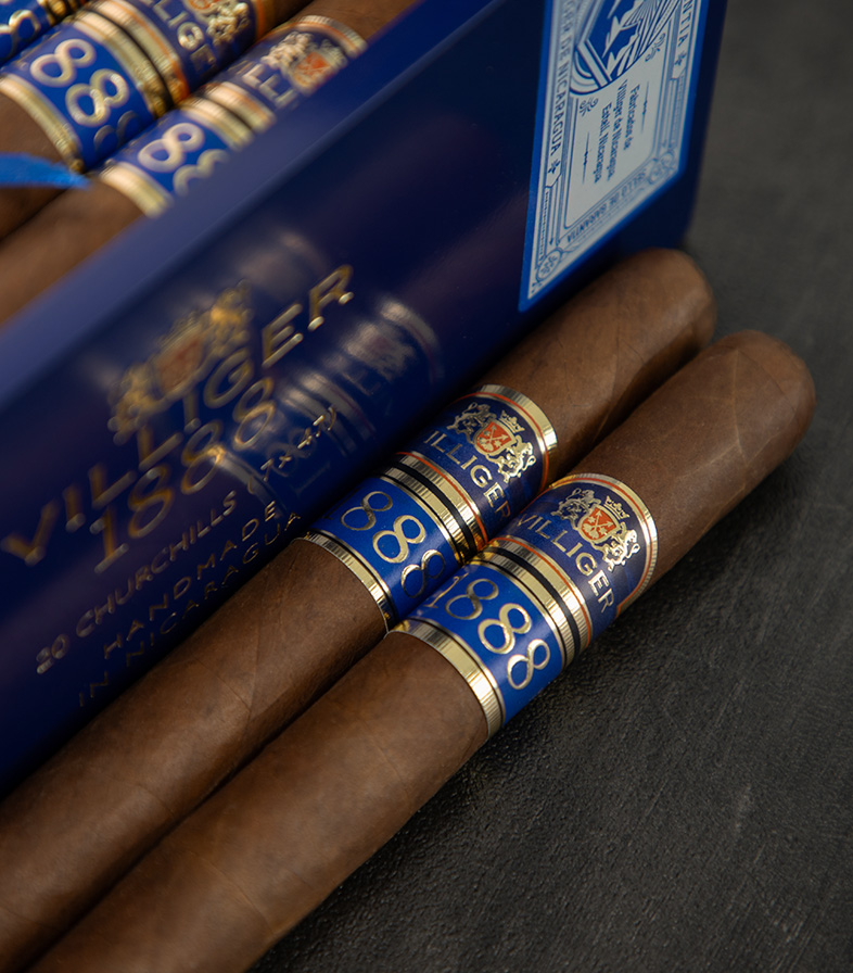 Zigarre, Rolle, Raucherware, Kunstleder?, Blaues Verpackungsdesign, Zigarre, Zigarrenbox, Braune Zigarren, Blaue Etikette, Band, Zigarre, Zigarre Band, Blaue Verpackung, Braune Zigarre, Habanos oder Premium-Zigarre