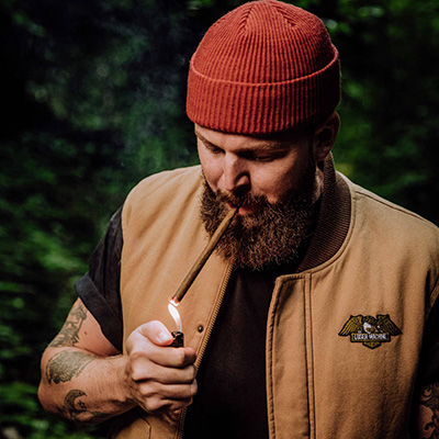 Gesicht, Kopf, Person, Rauchrohr, Gesicht, Kopf, Person, Rauchrohr, Gesicht, Kopf, Person, Rauchrohr, Gesicht, Kopf, Person, Rauchrohr